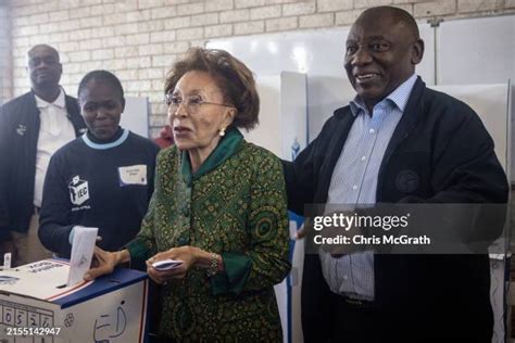 184 Tshepo Motsepe Photos And High Res Pictures Getty Images