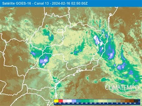 Ciclone Subtropical Est Em Forma O Em Alto Mar Na Costa Do Rio De