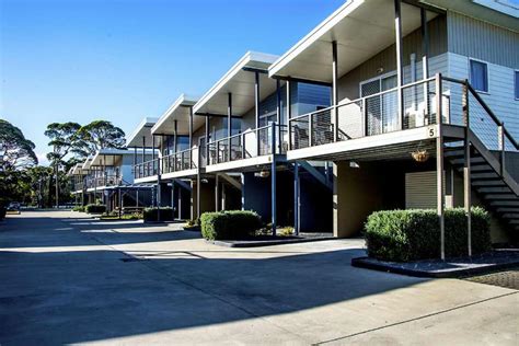 Peace Resorts Jervis Bay Holiday Cabins In Sussex Inlet Sussex Inlet