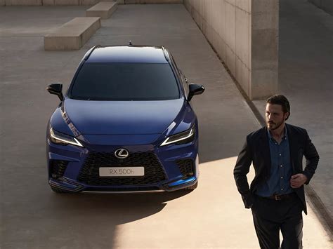 Selbstladende Hybridfahrzeuge Lexus De