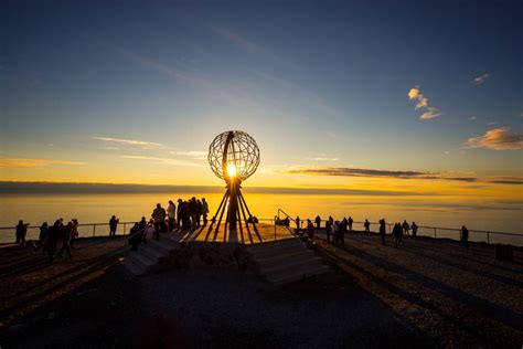 Chasing The Midnight Sun In Iceland When How Guide