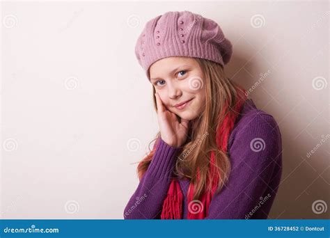 Belle Fille De Ladolescence Mignonne Photo Stock Image Du Frais