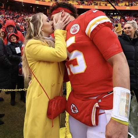 Patrick Mahomes' wife Brittany 'proud' of Chiefs QB after injury