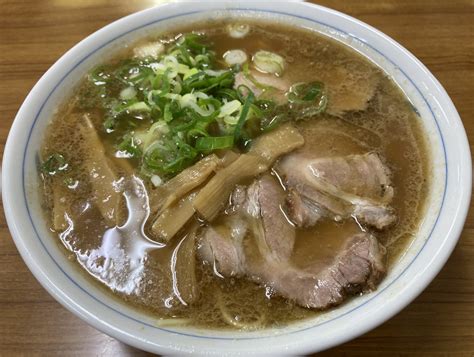 「岡山のラーメン店」人気ランキングtop20！ 第1位は「中華そば 山冨士 本町店」【2022年12月15日時点の評価／ラーメンデータベース】（1 7） ラーメン ねとらぼリサーチ