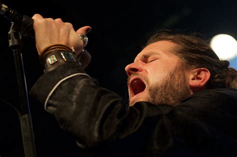 Rival Sons Keep On Swinging In De Melkweg Rockmuzine