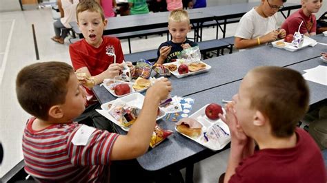 Ymca Offers Free Summer Lunches Centre Daily Times