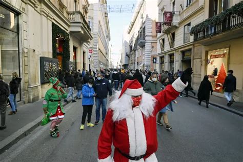 Italia Zona Rossa Per Natale Primo S Dalle Regioni Giornale Di Brescia