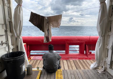 La Ocean Viking Verso Livorno A Quattro Giorni Di Viaggio Dal Luogo