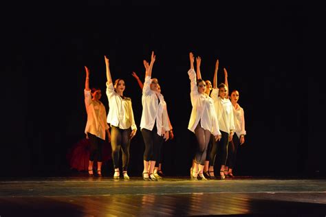 Teatro Municipal De S O Pedro Da Aldeia Recebe Fest Dance Aldeense