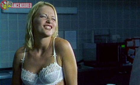 Naked Doreen Jacobi In Crocodile Alert