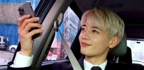 Shinee Minhos Sweetest Reaction To A Fans Marriage Proposal Has Us All Down On One Knee Koreaboo