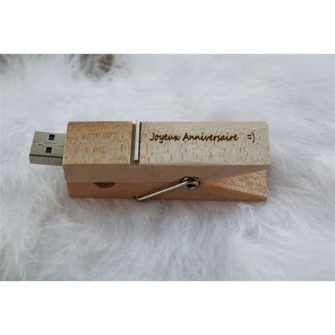 Cl Usb Pince En Bois Brut Grav E Personnaliser