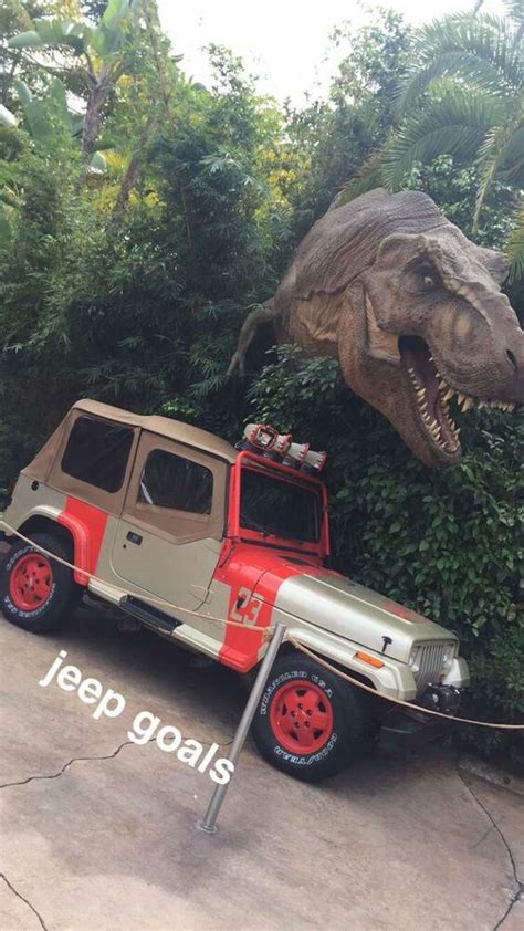 Pin By Adam Hudson On Jurassic Park Jurassic Park The Ride Jurassic Park Jurassic Park Jeep