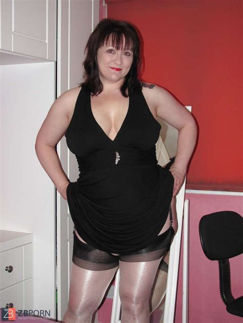 Brune Mature ZB Porn