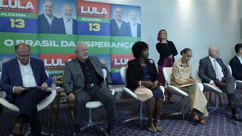 AO VIVO Lula apresenta carta a evangélicos em ato pastores em SP