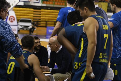 El Club Ourense Baloncesto Quiere La Victoria En El Derbi Gallego De La