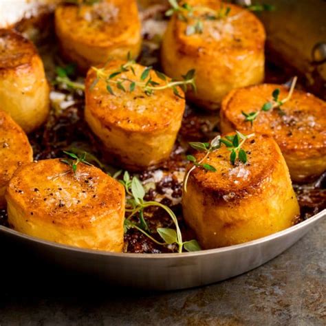 The Best Crispy Roast Potatoes Nicky S Kitchen Sanctuary