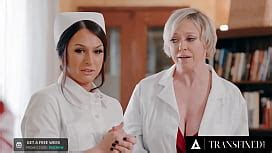 SUPER HOT TRANS LESBIAN ORGY XNXX