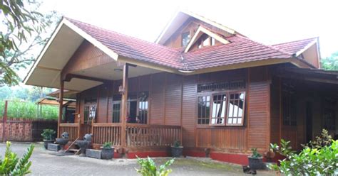 Rumah Kayu Kampung Cantik 95 Gambar Desain Rumah Kayu Modern Cantik