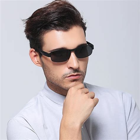 Solo Tu New Classical Retro Metrol Fashion Polarized Sunglasses Men Eyewear Film Coating Glasses