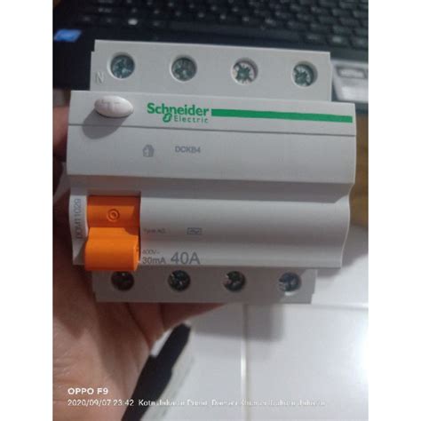 Jual ELCB RCCB DOMAE 4p 3P N 40a 30ma Schneider Electric Shopee