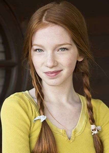 Annalise Basso Super 8