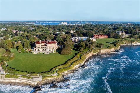 Rhode Island Beach Resorts