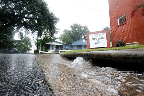 Savannah weather sees record rainfall; the most since 1995