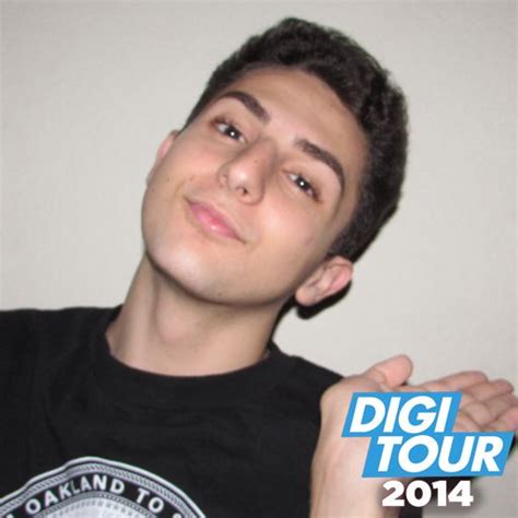 17 Best images about Twaimz on Pinterest | So happy, Songs and Watches