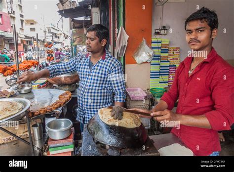 Lucknow india food hi-res stock photography and images - Alamy