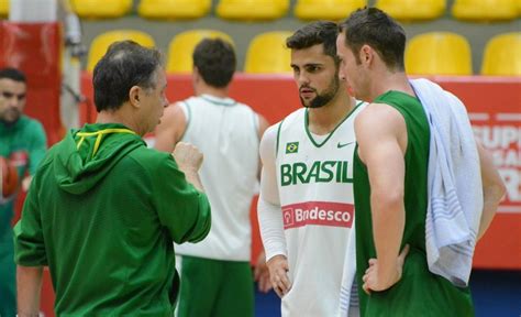 Sele O Brasileira De Basquete Treina Em Mogi Ltima Parada Antes Do Rio