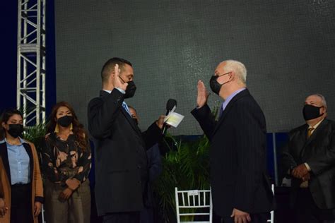 Juramentado Gustavo Fern Ndez Como Nuevo Alcalde De San Francisco