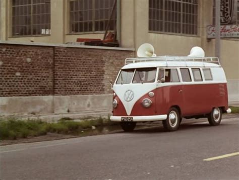 IMCDb Org 1962 Volkswagen Kleinbus T1 Typ 2 In Donaug Schichten