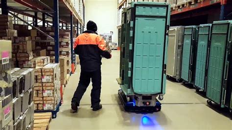 How Can Robots Help To Improve Efficiency In Logistics Operations