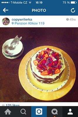 CHEZ LUCIE Naked Cake Čokoládový dort s hruškami Proseccem a skořicovým mascarpone