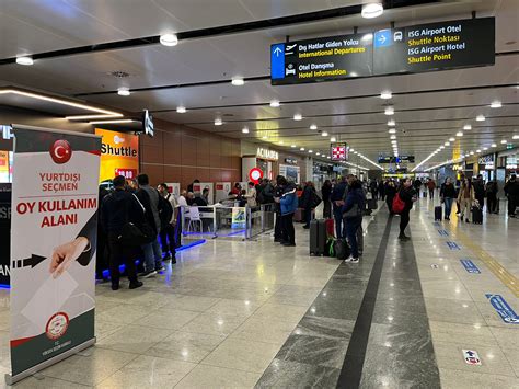 Sabiha Gökçen Havalimanında oy verme işlemi başladı Gazete Pencere