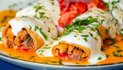 Gelinim Mutfakta Soslu Tavuk Tantuni Tarifi Evde Soslu Tavuk Tantuni