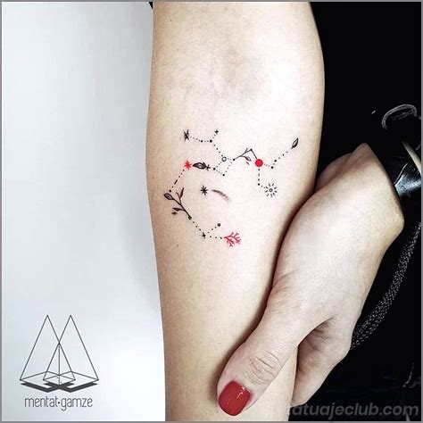 Obtenga un tatuaje de constelación Escorpio o constelación Tatuaje ...