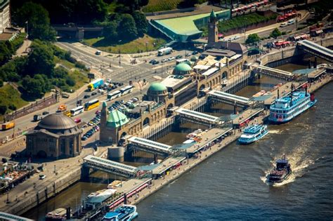 Luftbild Hamburg Landungsbr Cken Am Hamburger Hafen