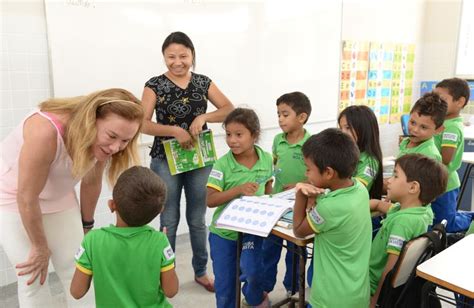 Teresa Surita Visita As Obras De Reforma E Amplia O Da Escola