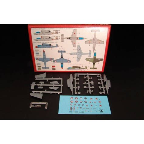 Maquette Heinkel He 162A 3 capturé des avions russes 1 144 Brengun