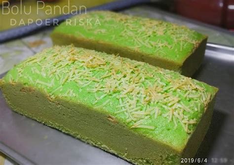 Resep Bolu Pandan Santan Oleh Mak Riska Cookpad