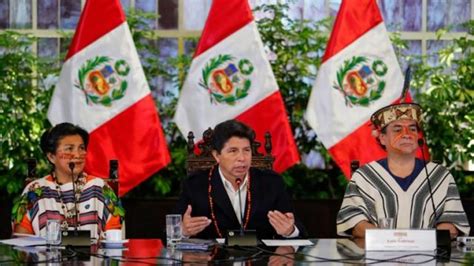 Congreso De Perú Admite Denuncia De Fiscalía Contra Presidente Castillo