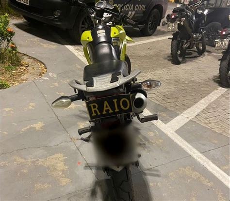 Polícia Militar recupera motocicleta roubada no mesmo dia do crime em