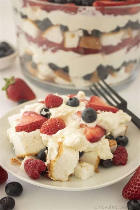 Berry Trifle - CincyShopper