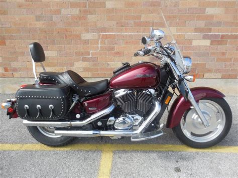 Buy 2007 Honda Shadow Sabre (VT1100C2) Cruiser on 2040-motos