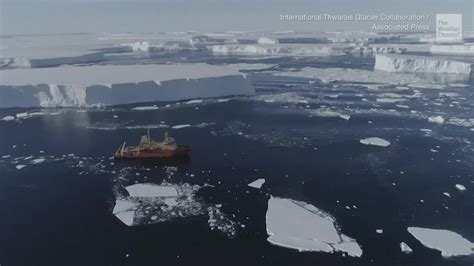 Iceberg Blocks Scientists from Reaching‘Doomsday Glacier’ - Videos from ...