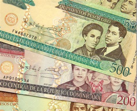 Denuncian En Sde Circulan Billetes De Rd Y Rd Falsos El Nuevo