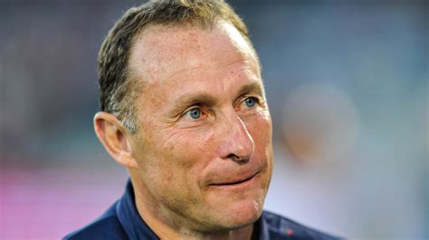 Jean Pierre Papin Reprend Du Service Sur Le Banc De Chartres Eurosport