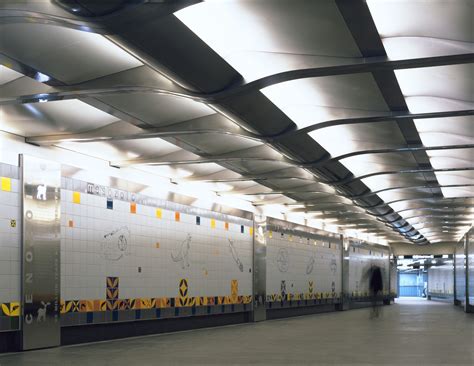 Millennium Park Bicycle Commuter Station – Pedestrian Tunnel : CWA Archive